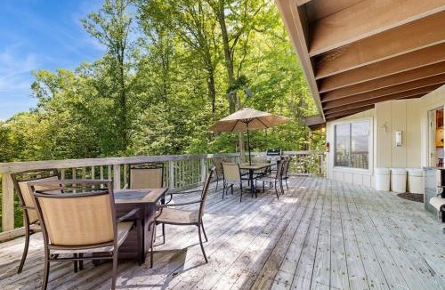 Bryson City House | Vista Heights Retreat