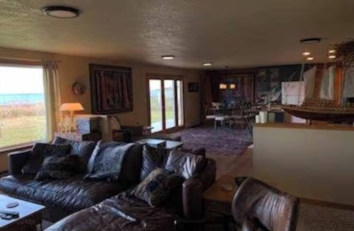 Sekiu House | vista house