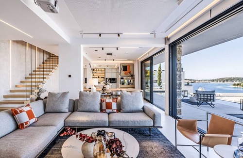Podglavica House | Vista II by Interhome