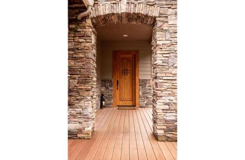 Dunes City House | Vista Point Lake House