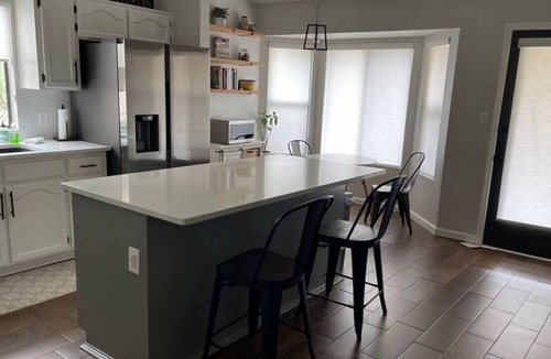 Sierra Vista House | Vista Retreat - Country Club Estates