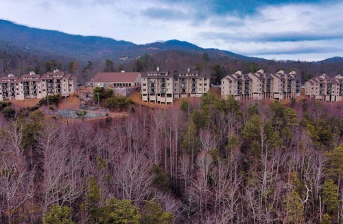 Pittman Center Condo | Vista Ridge Retreat at Deer Ridge Mountain Resort