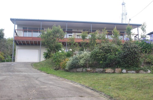 Mallacoota House | Vista Views Five Star