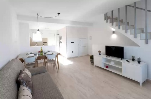 Molinell Ski Chalet | Vistamar 1 - House In Urbanització Platja D'oliva