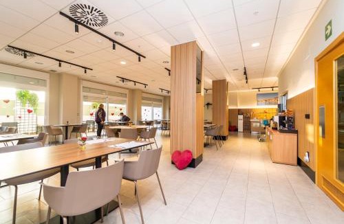 Villajoyosa Hotel | Vistamar Hotel Luxury Wellness By DLV -Adults Only-