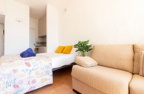 Comarruga Apartment | Vistas Espectaculares, Primera Línea Mar, Balcón, A/C