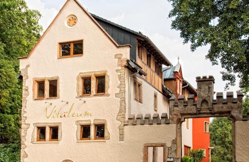 Hutten Hotel | Vitaleum