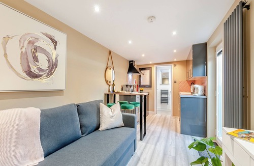 Greenhill Cottage | Vitamin Sea Residency