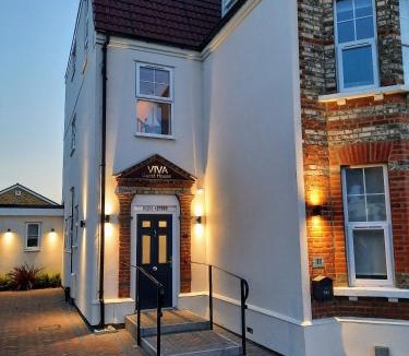 Clacton-on-Sea Bed & Breakfast | Viva Guest House