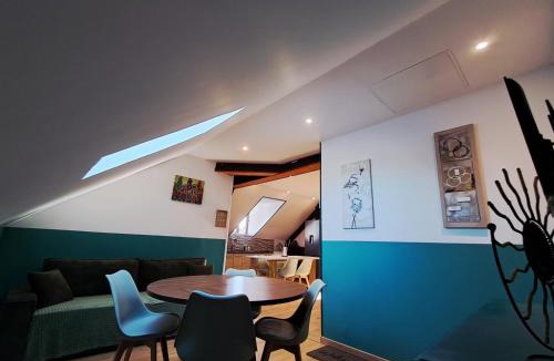 La Fere Apartment | VIVA LA VIDA