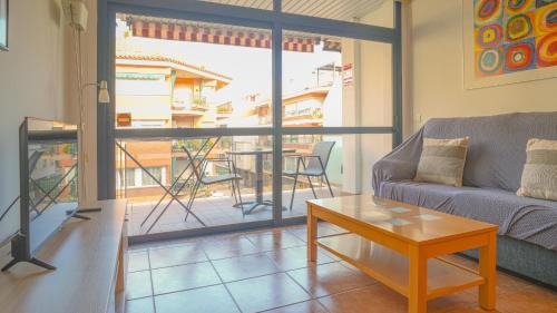 Pineda de Mar Apartment | Vivalidays Margarita - Pineda de Mar