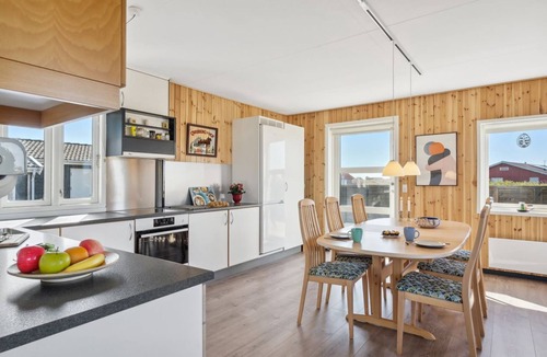Vrist Strand House | "Viveka" - 500m from the sea by Interhome