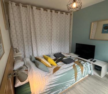 Saint-Martin-du-Littoral Apartment | Vivez l'Atlas-Proche de la plage
