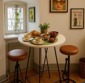 Porrentruy Apartment | Vivez un conte de fée dans la pièce ronde d'une tour médiévale