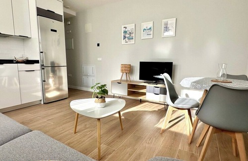 Almenara Apartment | Vivodomo | Free parking, new, super bright & quiet