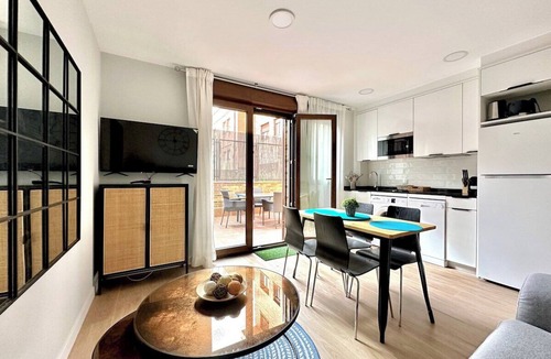 Almenara Apartment | Vivodomo | Free parking, new, large terrace