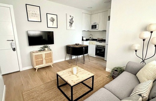 Almenara Apartment | Vivodomo | Free parking, new & cozy