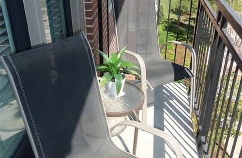 Downtown Fort Worth Condo | Vivre Centre Ville De Fort Worth - Simply Beautiful with View!