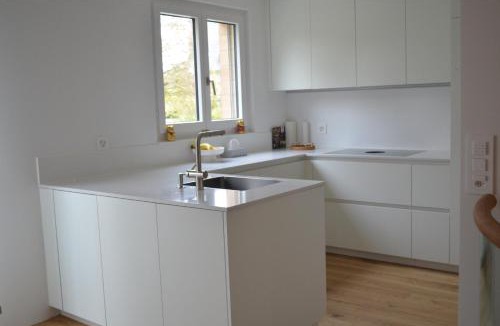 Kloten House | VK - H - Zürich Airport - Luxury - Homestay - Haldenstrasse - Kloten