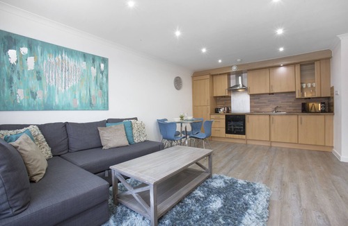 Pollokshields Apartment | VKM Apartments