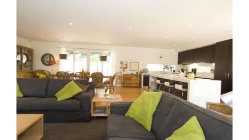 Flinders House | Vlinders