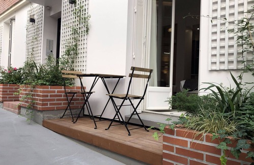 Bel-Air Nord Apartment | Voûte 001