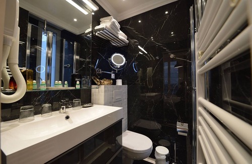 Bel-Air Nord Apartment | Voûte 102