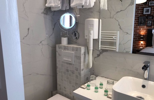 Bel-Air Nord Apartment | Voûte 103