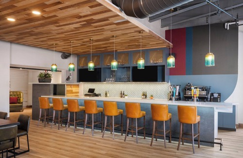Redmond Terrace Hotel | voco College Station Aggieland by IHG