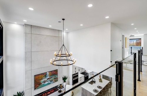 Ruthven House | Vogue Vista Estate Lake House Pool Reopens May 1st