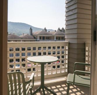 Stoneham Apartment | Volume Nord - Loft de montagne
