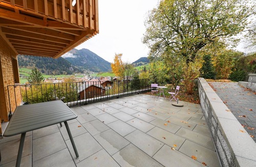 Zweisimmen Apartment | Vorderi Spillgerte (EG Südwest) by Interhome