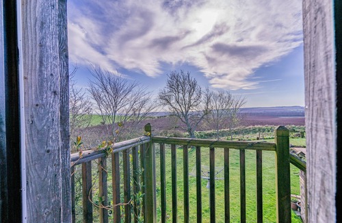 Perth House | Vorlich - One Bedroom House, Sleeps 2