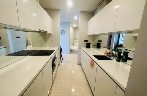 Chinatown Apartment | Vortex Premium Suites KLCC by SCHIEN