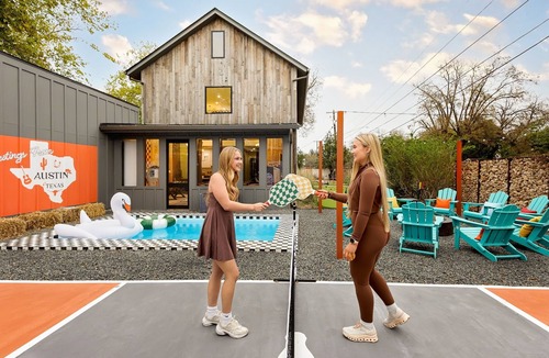 Govalle House | Voted TX Top 10 |Silo ATX| Imagine Every Amenity!