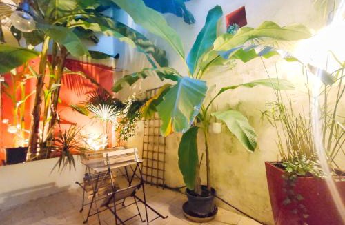 North district Apartment | Votre Escale Jungle Sauna & Spa