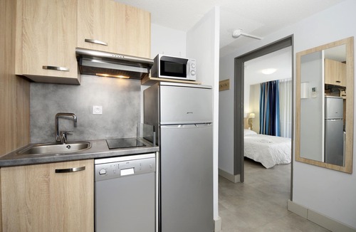 Balaruc-les-Bains Condo | Votre Evasion Détente | Appartement chaleureux