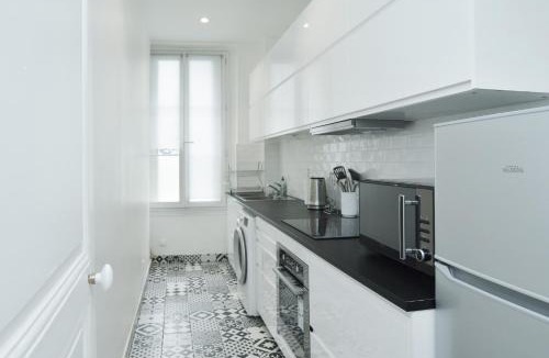 Batignolles Apartment | -Votre nid familial parisien - Batignolles