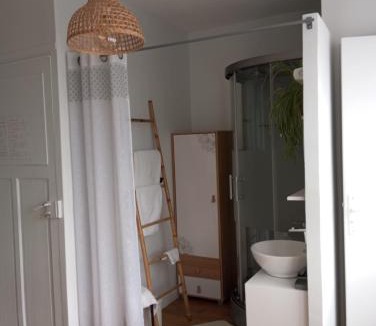 Peronne House | Votre parenthèse Nature et Détente "L'instant paisible"