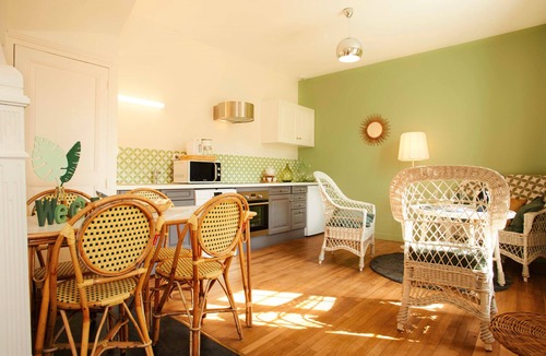 Vouvray House | Vouvray - The beautiful vines