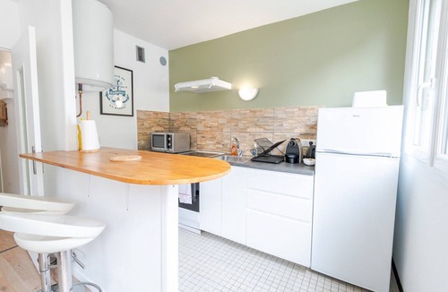 Saint-Cyr-sur-Loire Apartment | Voyage artistique