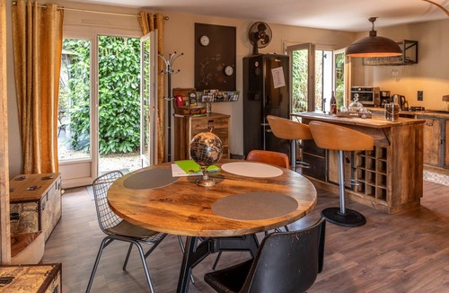 Lindry Apartment | Voyage au Calme - Absolute calm