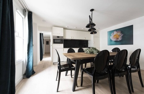 Gaillon Apartment | Voyageur Sans Bagage, 3BR/3BA, 7 people