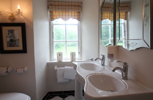 Tylstrup Hotel | Vraa Slotshotel