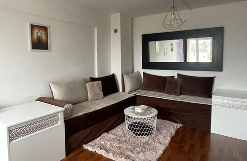 Saint-Jacques-de-la-Lande Apartment | Vrbo Property