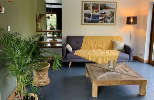 Saint-Quentin-en-Tourmont Villa | Vrbo Property