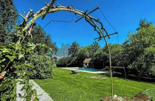 Les Essarts-les-Sezanne Villa | Vrbo Property