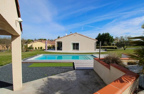 Castelnau-de-Levis Villa | Vrbo Property