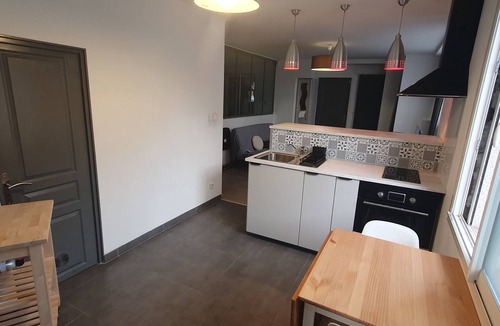 Parapluies Apartment | Vrbo Property