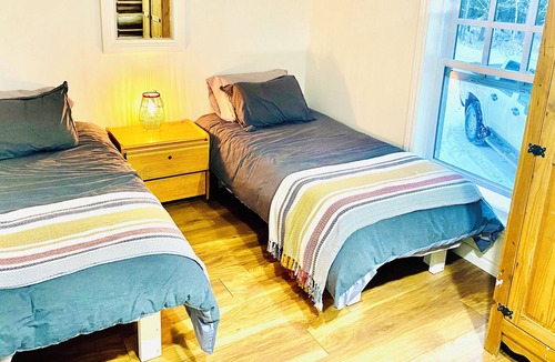 Nantes Cabin | Vrbo Property